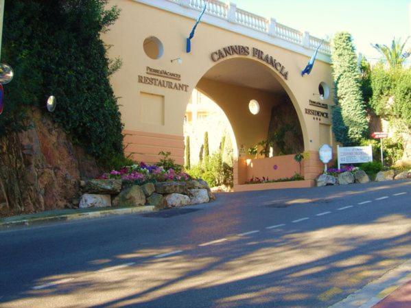 Beautiful Garden Apartment Cote D'Azur Cannes Zewnętrze zdjęcie
